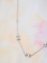 Load image into Gallery viewer, Bow Trio Necklace/Choker - Silver
